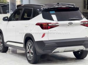 Xe Kia Seltos Deluxe 1.4 AT 2021
