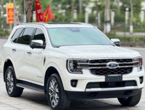 Xe Ford Everest Titanium 2.0L 4x2 AT 2024