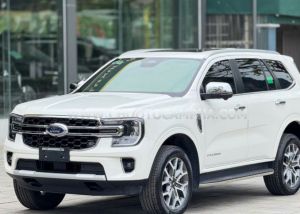 Xe Ford Everest Titanium 2.0L 4x2 AT 2024