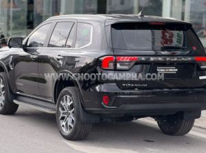 Xe Ford Everest Titanium 2.0L 4x2 AT 2025