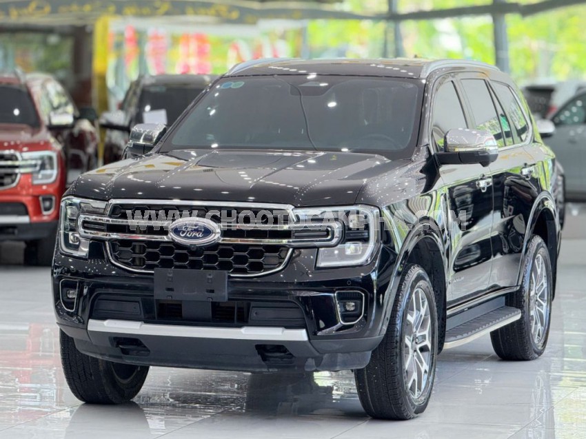 Ford Everest Titanium Plus 2.0L 4x4 AT 2024
