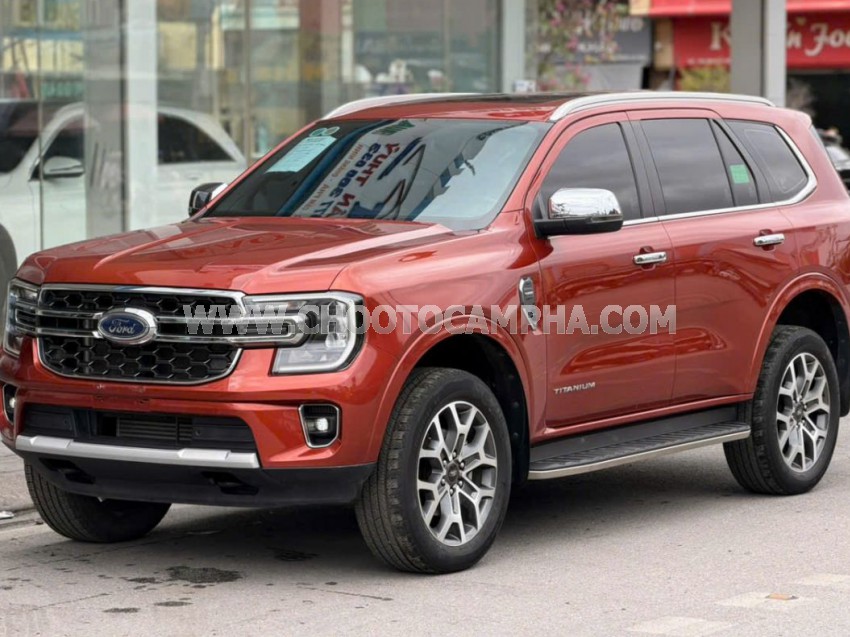 Ford Everest Titanium 2.0L 4x2 AT 2022