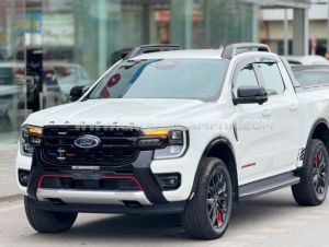 Xe Ford Ranger Stormtrak 2.0L 4x4 AT 2024