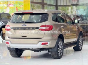 Xe Ford Everest Titanium 2.0L 4x2 AT 2019