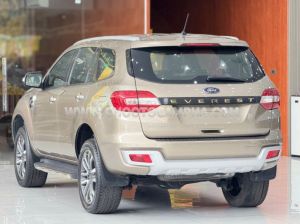 Xe Ford Everest Titanium 2.0L 4x2 AT 2019