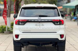 Xe Ford Everest Titanium 2.0L 4x2 AT 2024