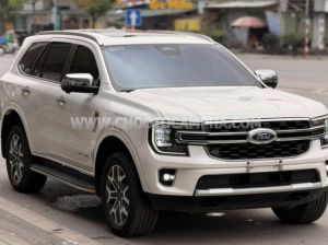 Xe Ford Everest Titanium 2.0L 4x2 AT 2025
