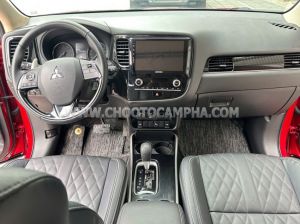 Xe Mitsubishi Outlander Premium 2.0 CVT 2022