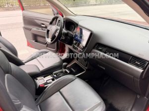 Xe Mitsubishi Outlander 2.0 CVT 2020