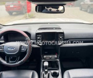 Xe Ford Everest Titanium 2.0L 4x2 AT 2024