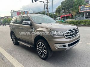 Xe Ford Everest Titanium 2.0L 4x2 AT 2019