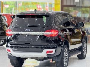 Xe Ford Everest Titanium 2.0L 4x2 AT 2020