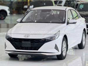 Xe Hyundai Elantra 1.6 AT Tiêu chuẩn 2023