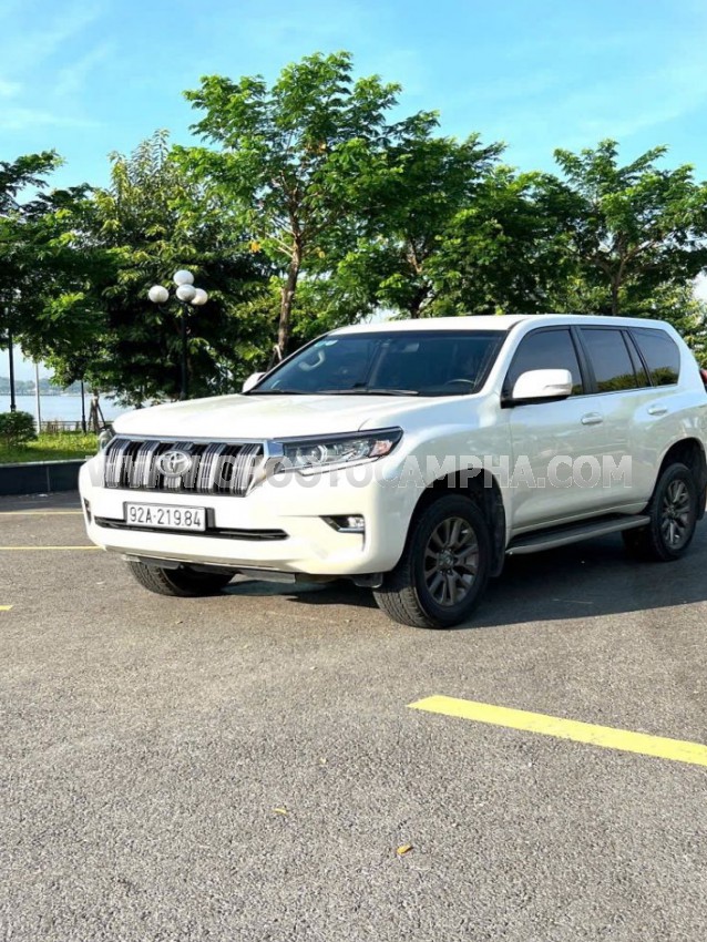Toyota Prado VX 2.7L 2020