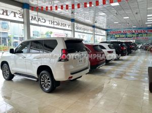 Xe Toyota Prado VX 2.7L 2020