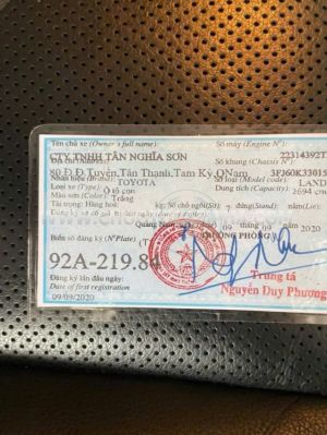 Xe Toyota Prado VX 2.7L 2020