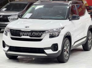 Xe Kia Seltos Deluxe 1.4 AT 2021