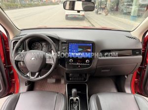 Xe Mitsubishi Outlander 2.0 CVT 2020