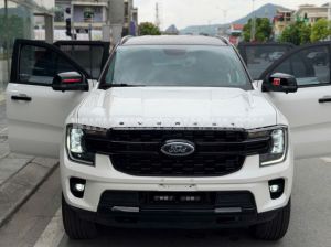 Xe Ford Everest Sport 2.0L 4x2 AT 2025