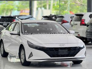 Xe Hyundai Elantra 1.6 AT Tiêu chuẩn 2023