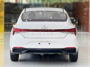 Xe Hyundai Elantra 1.6 AT Tiêu chuẩn 2023