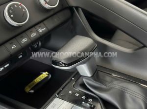 Xe Hyundai Elantra 1.6 AT Tiêu chuẩn 2023