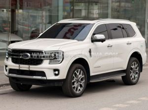 Xe Ford Everest Titanium 2.0L 4x2 AT 2025