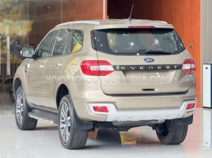Xe Ford Everest Titanium 2.0L 4x2 AT 2019
