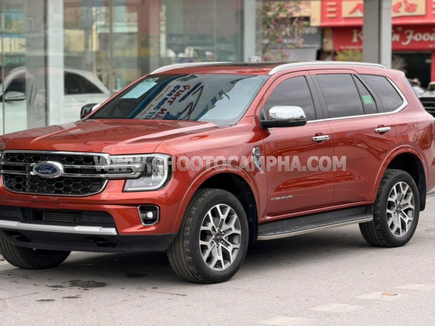 Ford Everest Titanium 2.0L 4x2 AT 2022