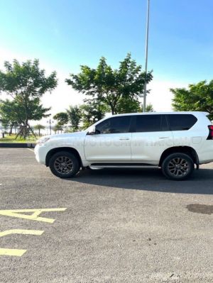 Xe Toyota Prado VX 2.7L 2020