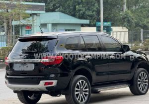 Xe Ford Everest Titanium 2.0L 4x2 AT 2021