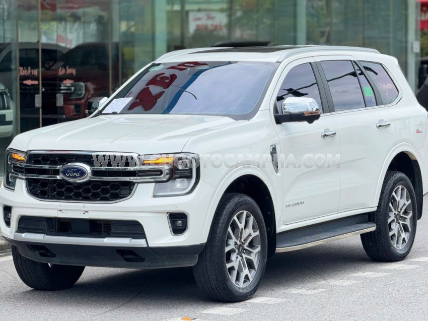 Ford Everest Titanium Plus 2.0L 4x4 AT 2025