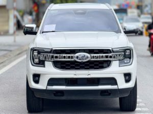 Xe Ford Everest Titanium Plus 2.0L 4x4 AT 2025