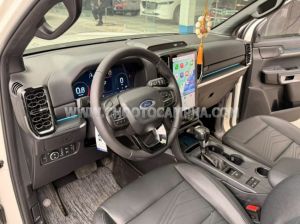 Xe Ford Everest Titanium 2.0L 4x2 AT 2025