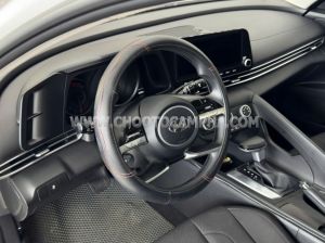 Xe Hyundai Elantra 1.6 AT Tiêu chuẩn 2023