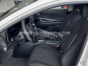 Xe Hyundai Elantra 1.6 AT Tiêu chuẩn 2023