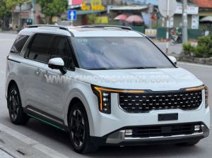 Xe Kia Carnival Signature 2.2D 2024