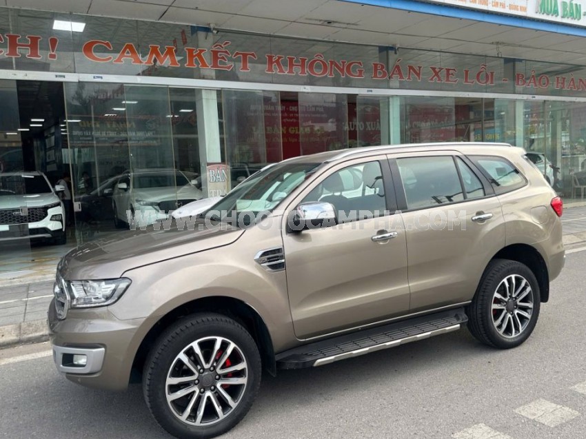 Ford Everest Titanium 2.0L 4x2 AT 2019