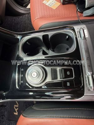 Xe Kia Carnival Signature 2.2D 2023