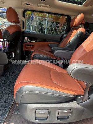 Xe Kia Carnival Signature 2.2D 2023